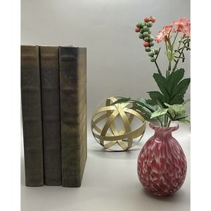 Bud vase Murano Style color Fuschia Pink & Green On a milky White Base